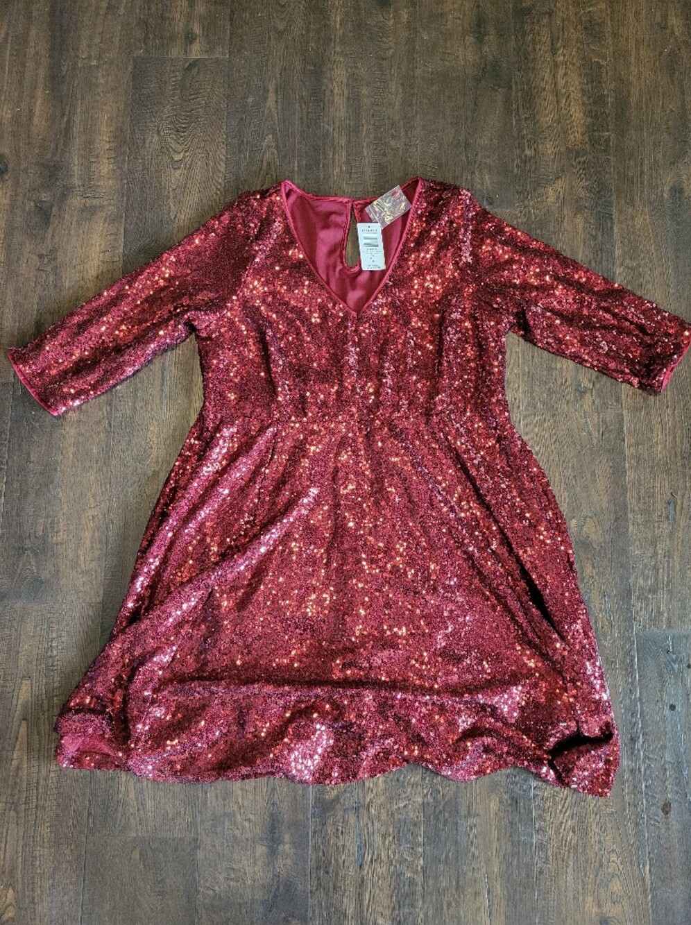 Torrid Burgundy Sequin V-Neck Skater Dress 00 M/L 10 Plus Size New With Tags